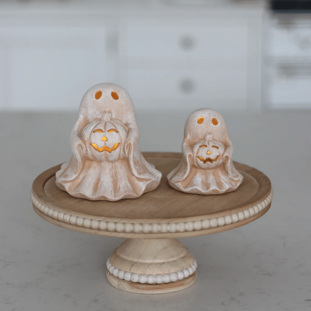 Set of 2 Terracotta Ghosts Holding Pumpkins for Halloween