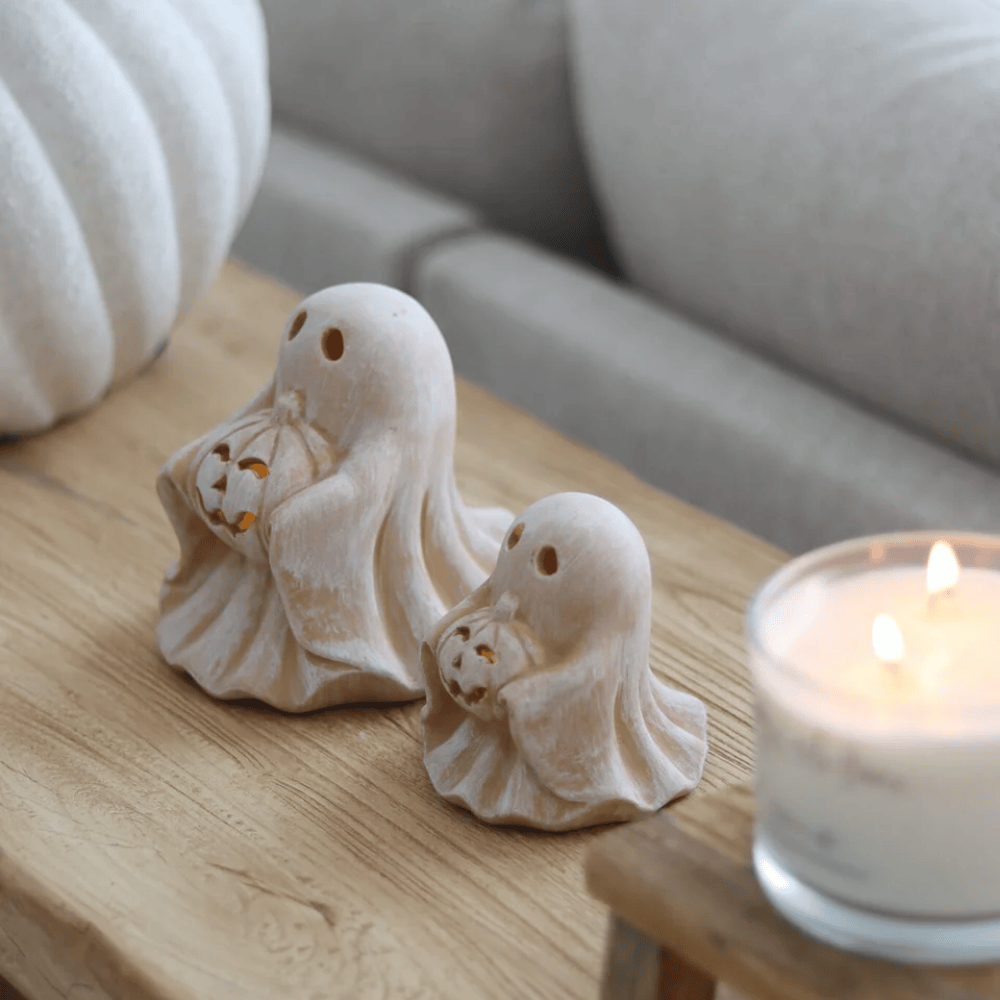 Set of 2 Terracotta Ghosts Holding Pumpkins for Halloween
